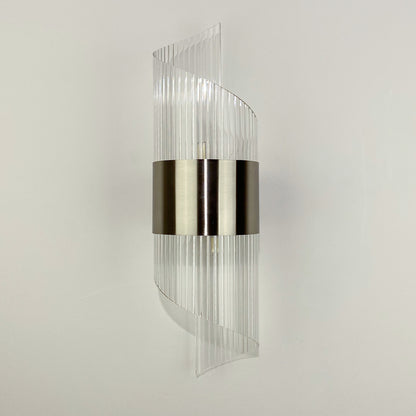 Modern simple iron wall lamp