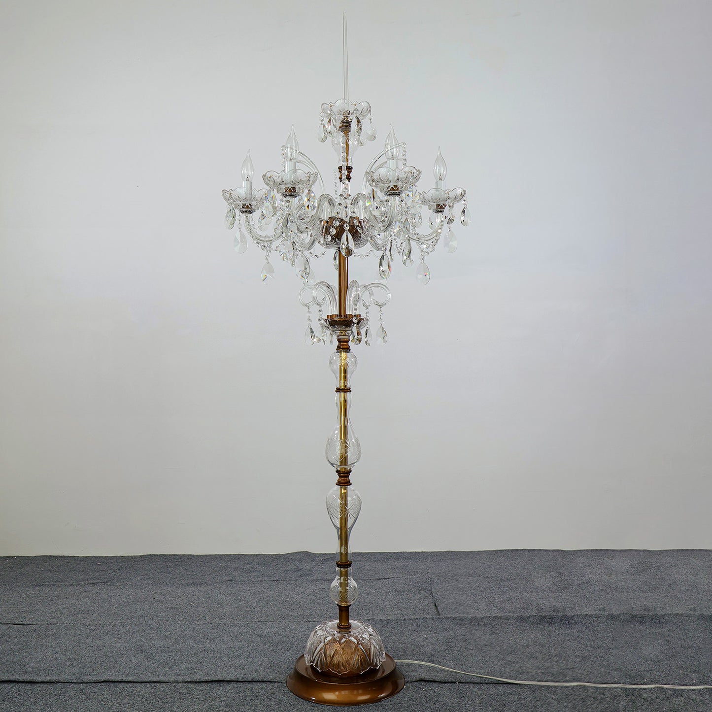 Crystal Floor Lamp | European-Style Crystal Lighting | Living Room Lighting | Villa Lighting