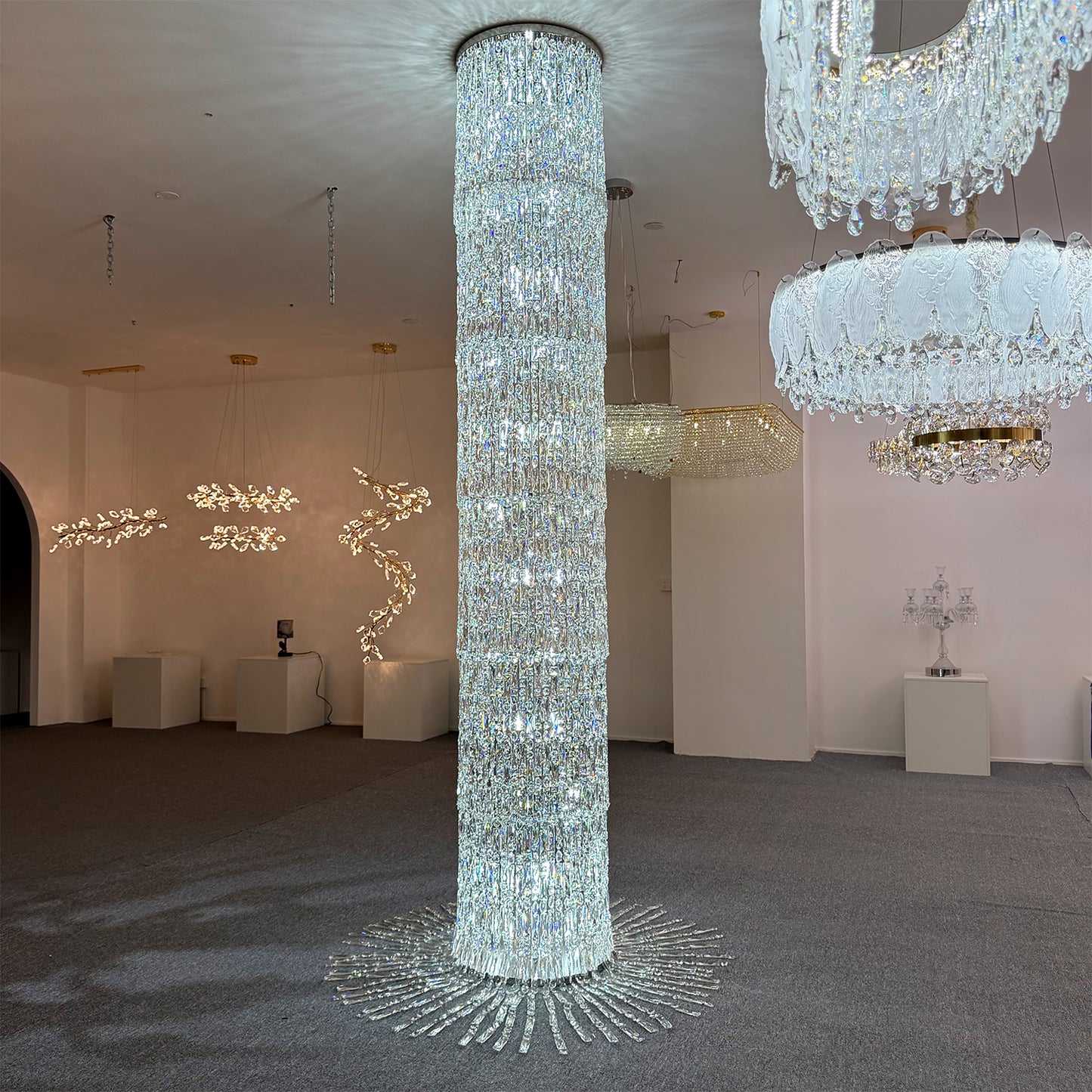 Hotel chandeliers, staircase lights, custom-made crystal chandeliers, crystal columns
